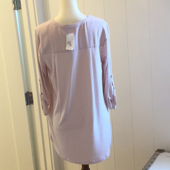 Pleione blouse in hush pink color. - Picture 5 of 6